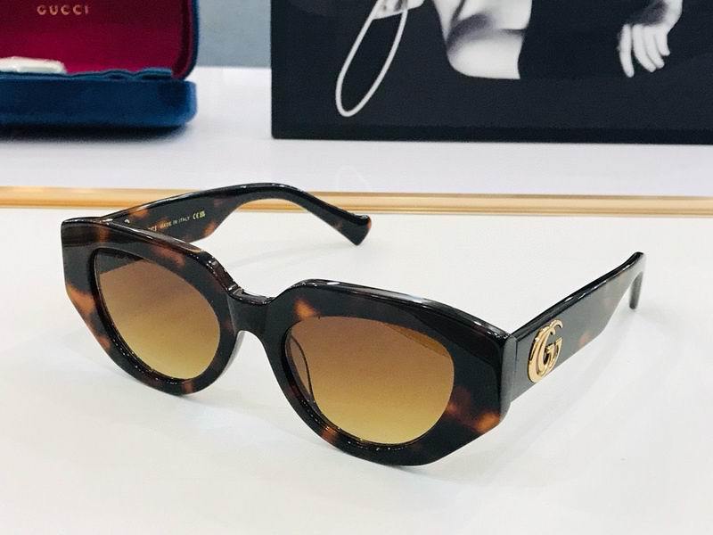 Gucci Sunglasses 456